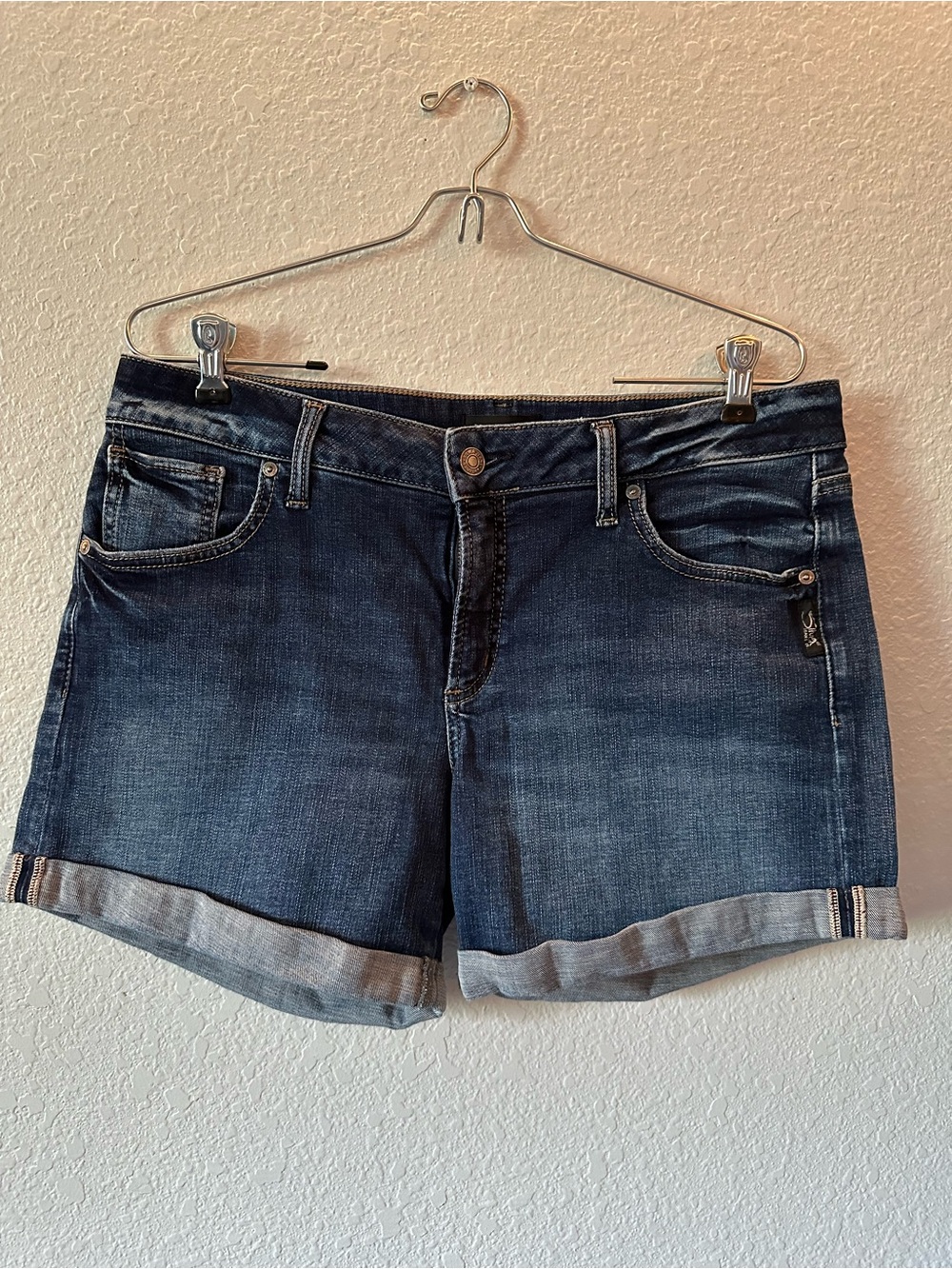 Silver Jeans // Dark Wash Rolled-Cuff Denim Shorts